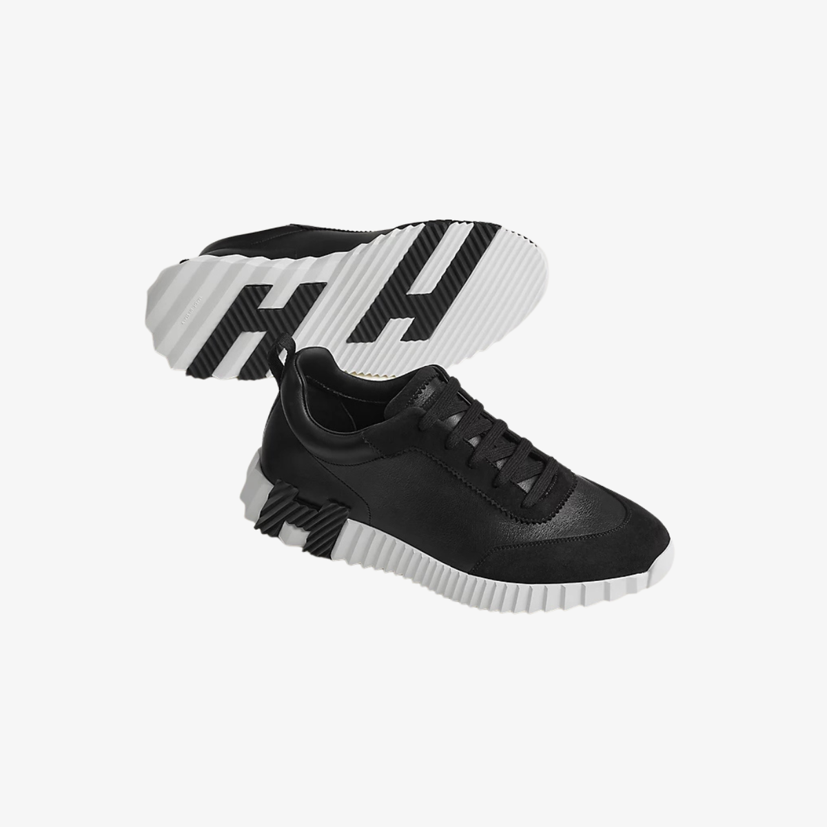SNEAKERS BOUNCING
